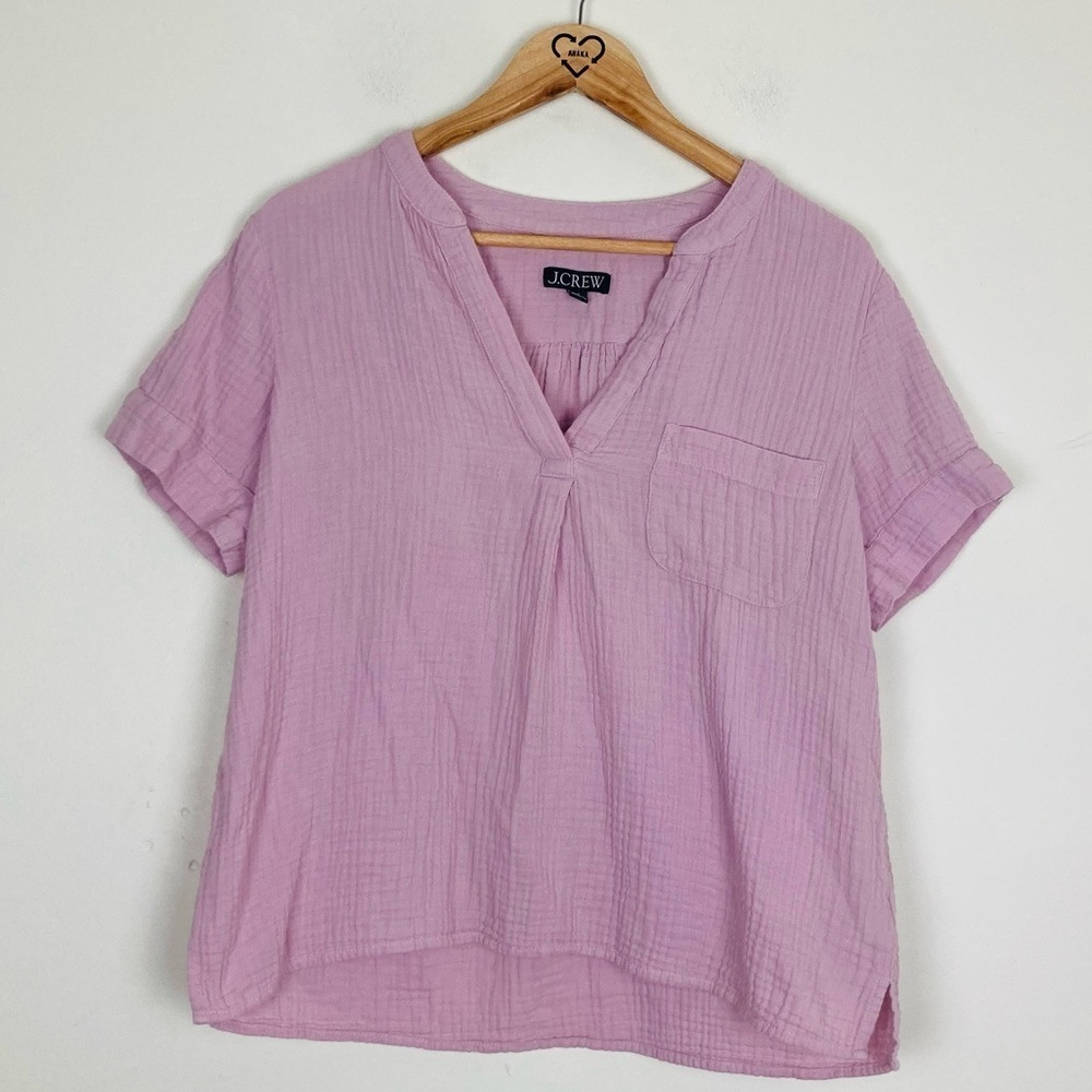 J. Crew double cotton gauze pale pink, v-neck popover top. Size Medium.